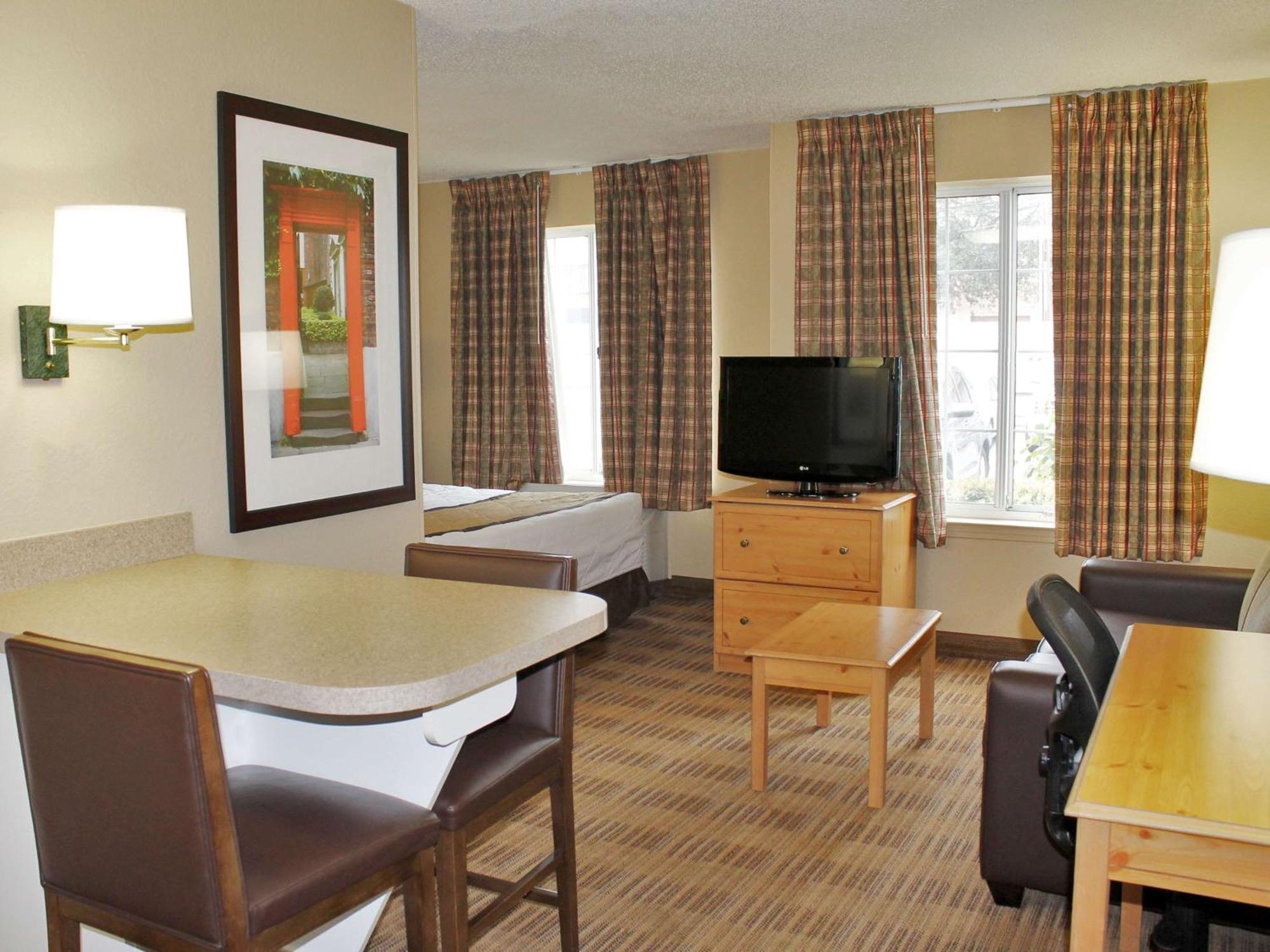 Extended Stay America Suites - Orlando - Алтамонте Спрингс Экстерьер фото